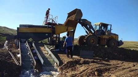 Máquina de lavar areia mineral móvel diamante tantalita mineração garimpo eclusa